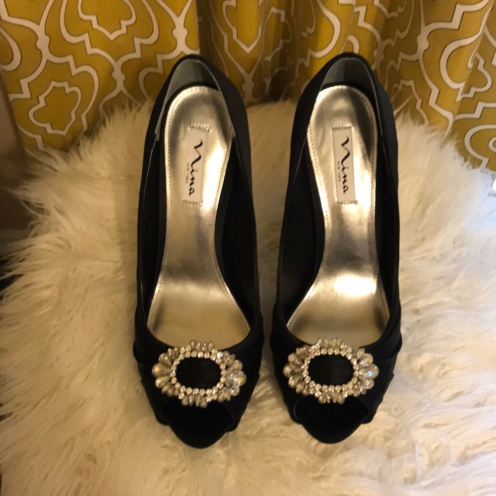 Nina black satin heels! Size 9.5 Elegant!!